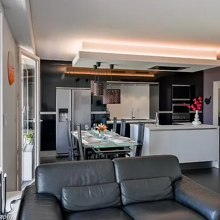 Apartment La Roseraie Du
